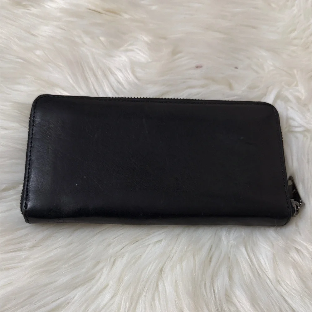 Rip And Repair Accordion Wallet